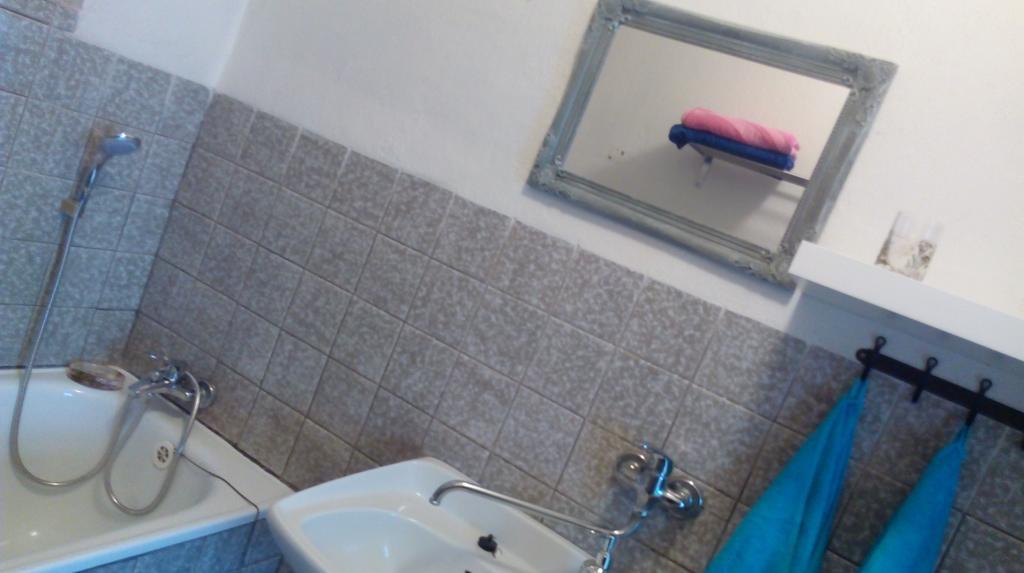 Vejminek U Drahusky Mcely Appartement Buitenkant foto