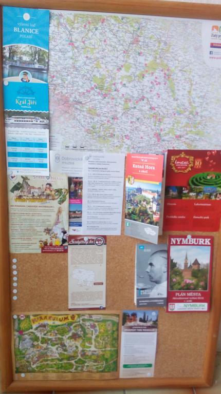 Vejminek U Drahusky Mcely Appartement Buitenkant foto
